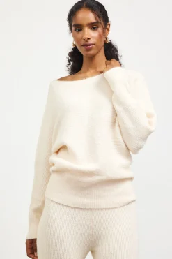 Boatneck Ribbed Knit Sweater*SKIES ARE BLUE Outlet