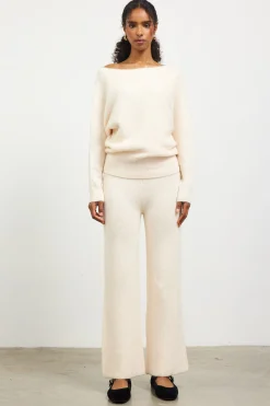 Boatneck Ribbed Knit Sweater*SKIES ARE BLUE Outlet