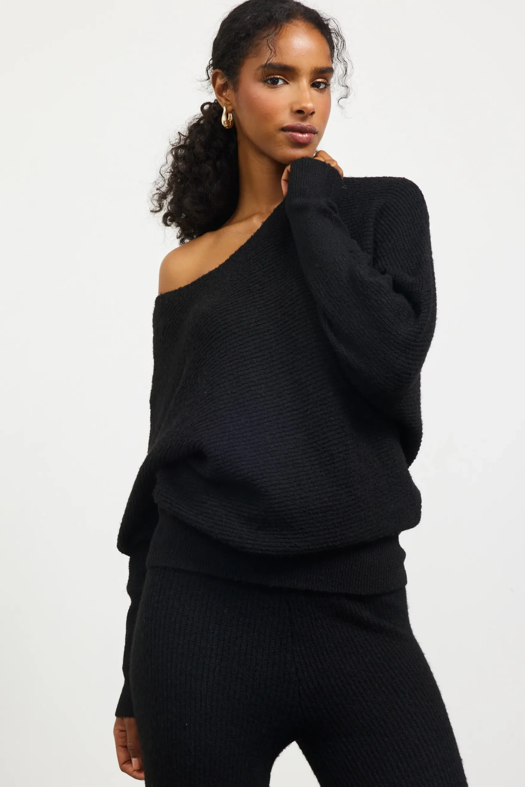 Boatneck Ribbed Knit Sweater*SKIES ARE BLUE Online