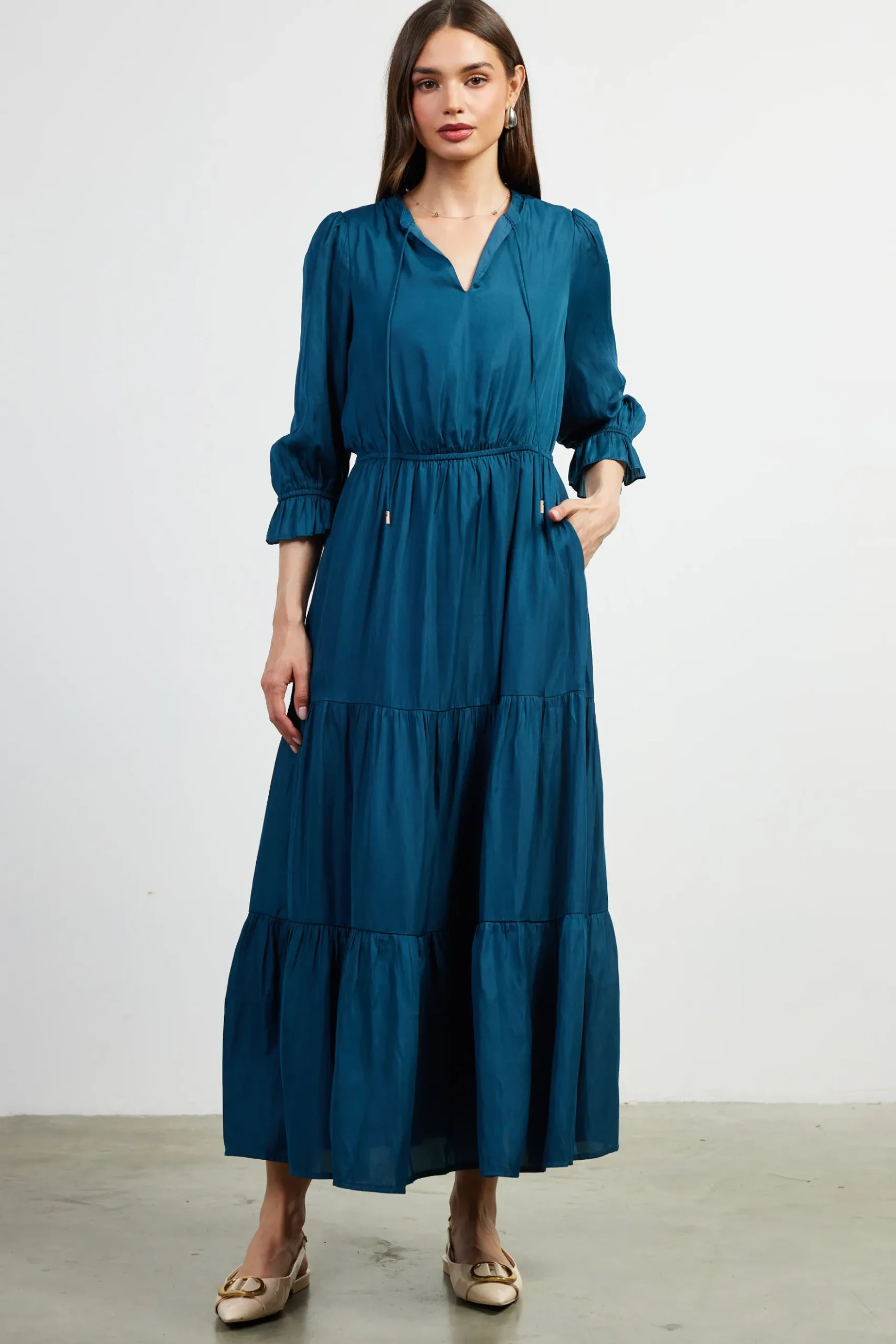 Emery Ruffle Tiered Maxi Dress*SKIES ARE BLUE Outlet
