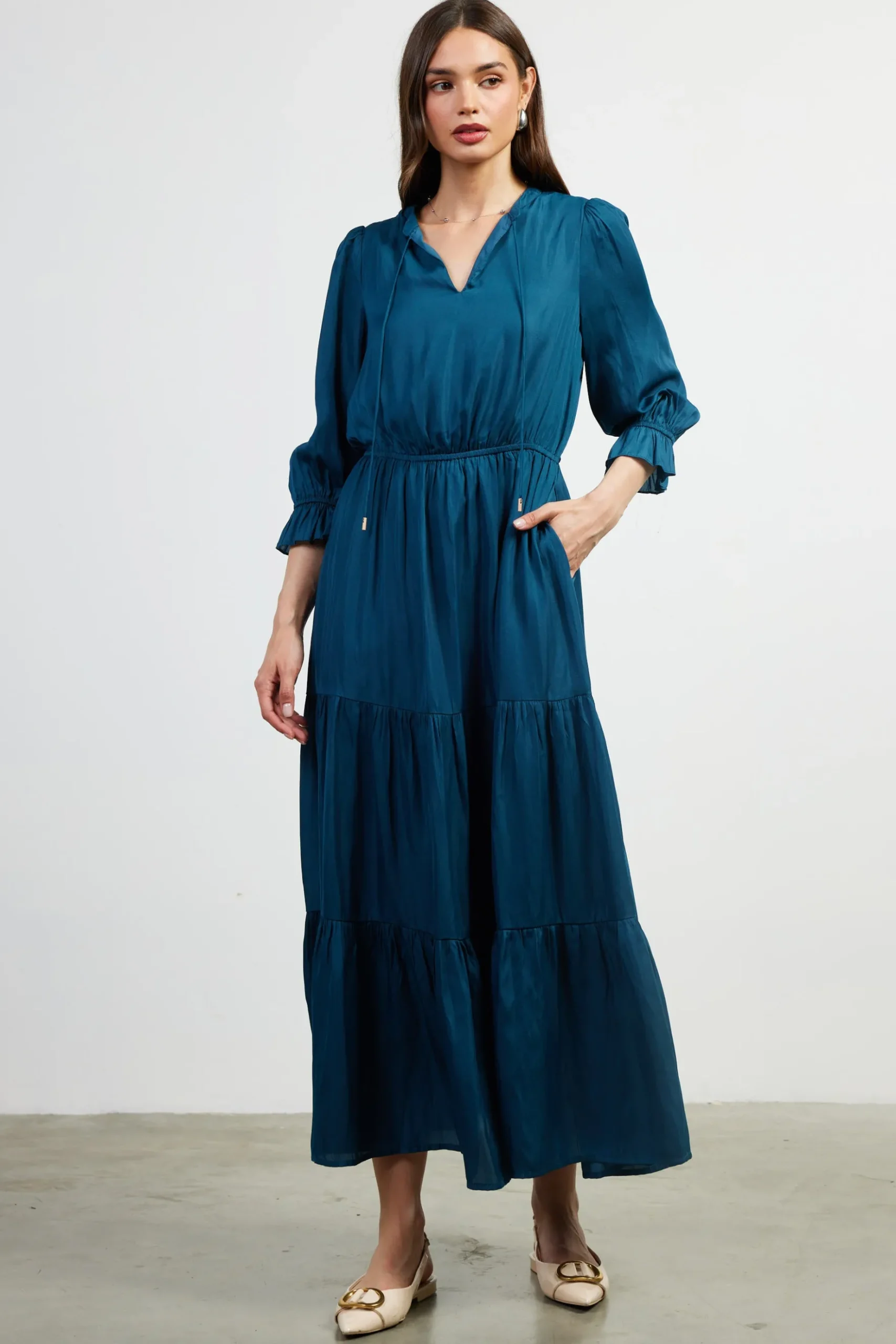 Emery Ruffle Tiered Maxi Dress*SKIES ARE BLUE Outlet