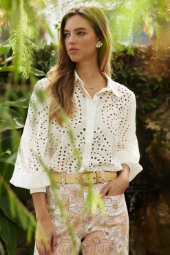 Eyelet Buttondown Shirt*SKIES ARE BLUE Best