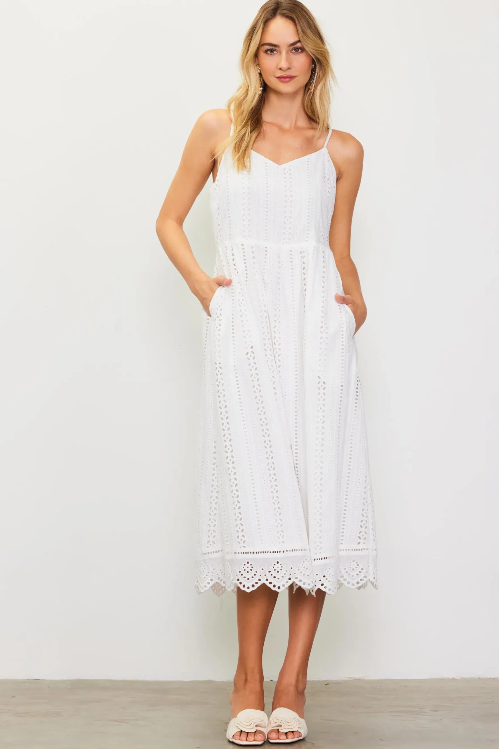 Eyelet Lace Midi Dress*SKIES ARE BLUE Sale