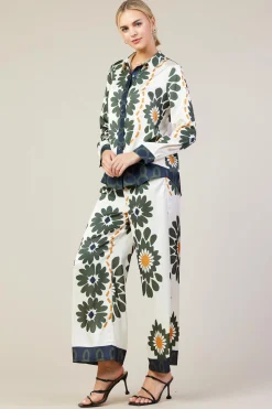 Floral Print Longsleeve Blouse*SKIES ARE BLUE Sale