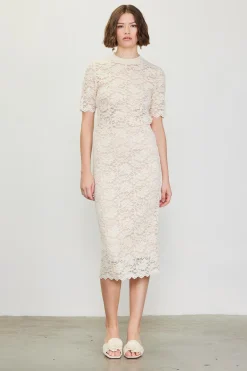 High Waisted Lace Midi Skirt*SKIES ARE BLUE Best