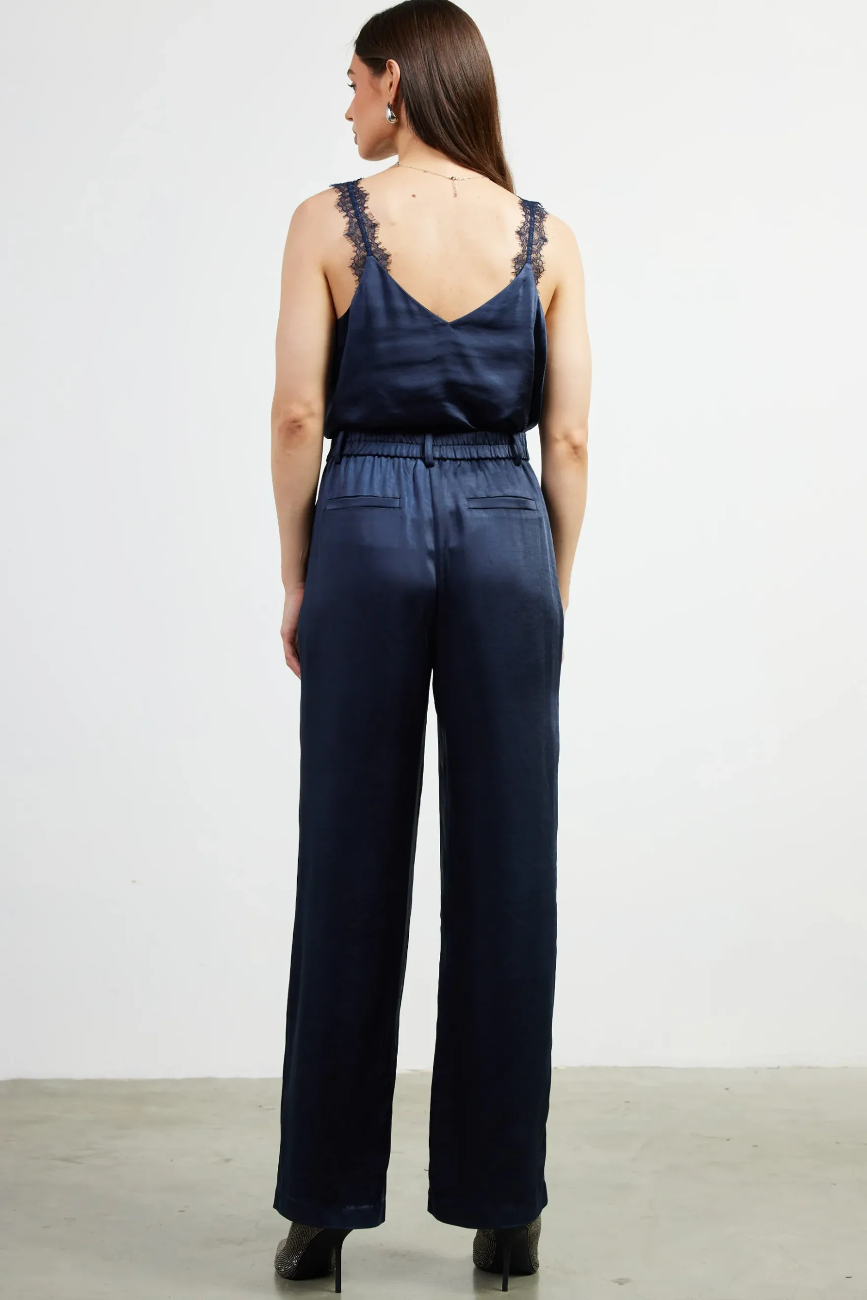 High Waisted Satin Straight Leg Pant*SKIES ARE BLUE Outlet