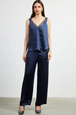 Lace Trim Cami Top*SKIES ARE BLUE