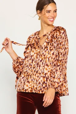 Leopard Print Longsleeve Blouse*SKIES ARE BLUE