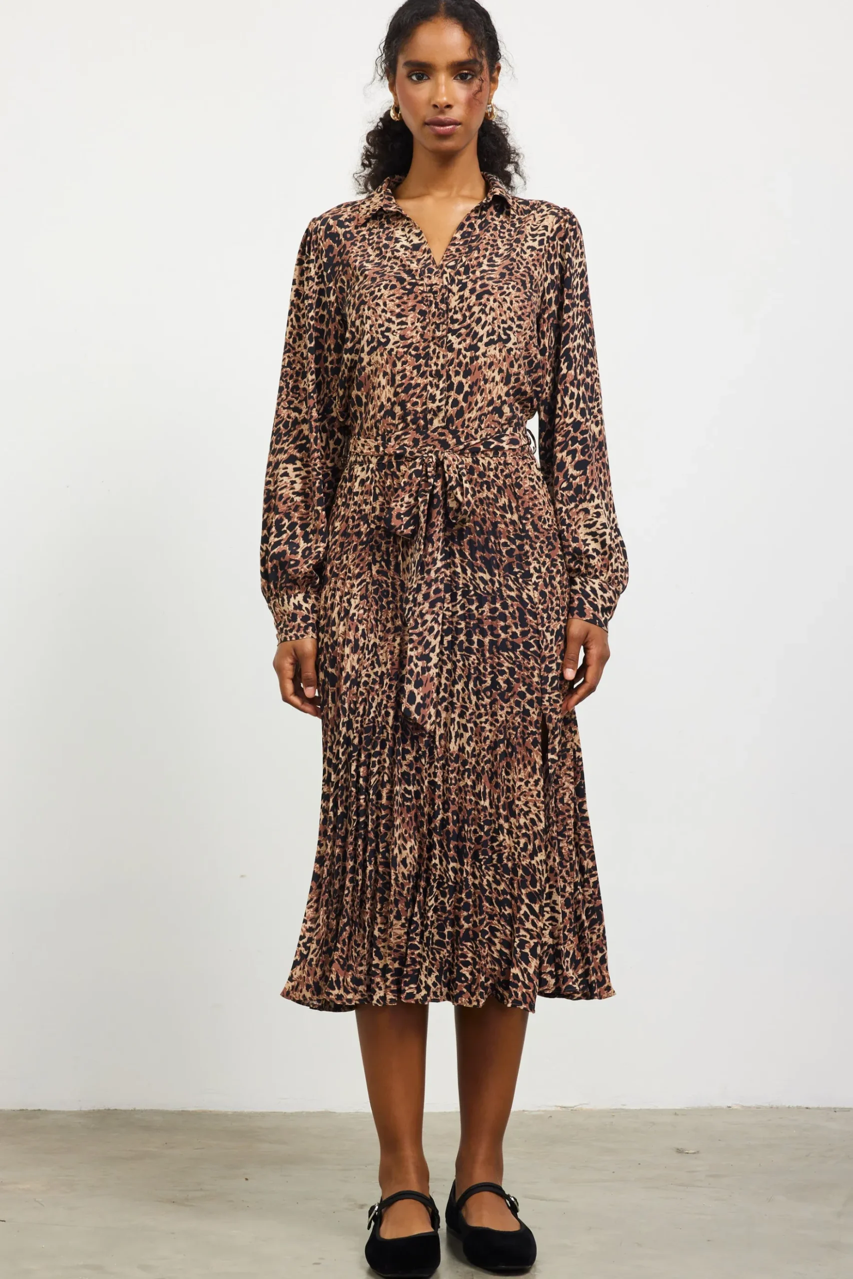 Leopard Print Shirt Midi Dress*SKIES ARE BLUE