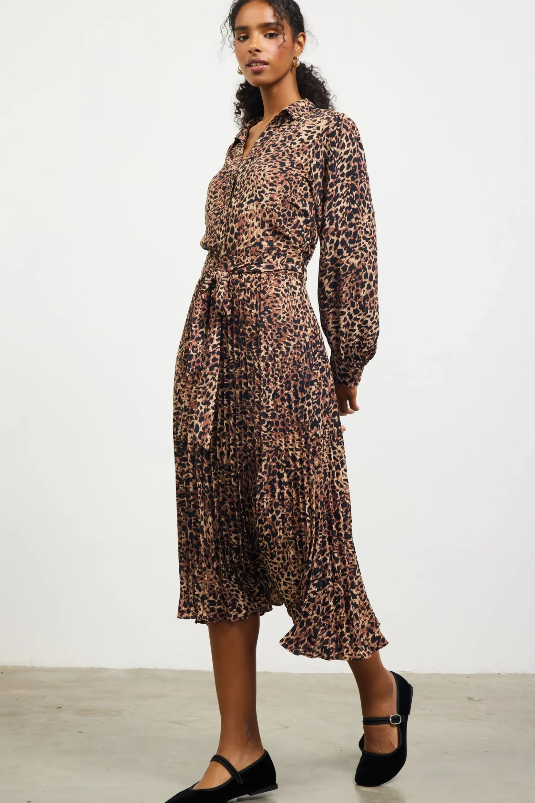 Leopard Print Shirt Midi Dress*SKIES ARE BLUE