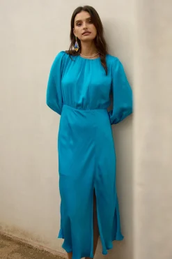 Mariela Front Slit Midi Dress*SKIES ARE BLUE Sale
