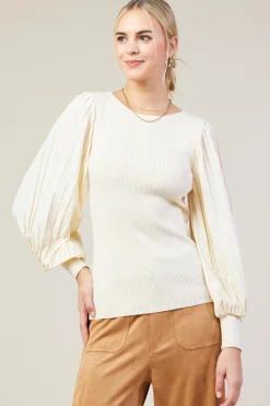Mixed Media Pleated Sleeve Top*SKIES ARE BLUE