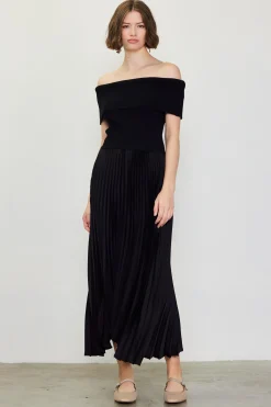 Off Shoulder Mixed Media Pleated Dress*SKIES ARE BLUE New