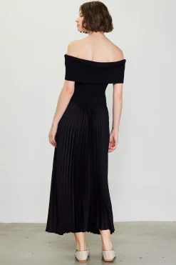 Off Shoulder Mixed Media Pleated Dress*SKIES ARE BLUE New