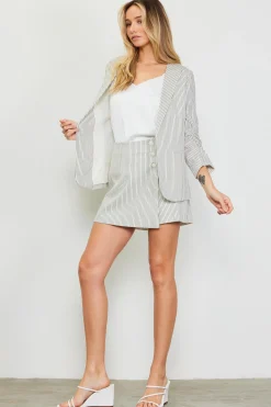 Pinstriped Shirred Sleeve Blazer*SKIES ARE BLUE Best