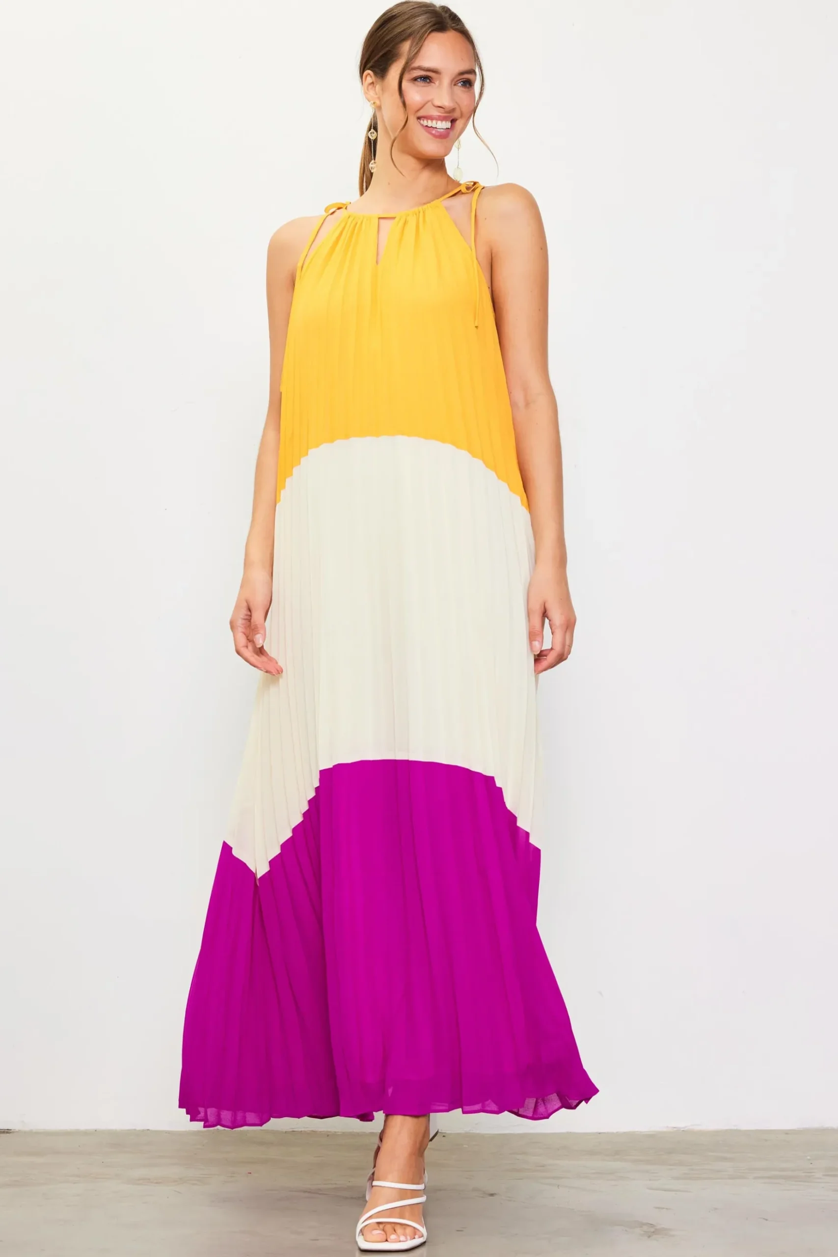 Pleated Color Block Maxi Dress*SKIES ARE BLUE Outlet