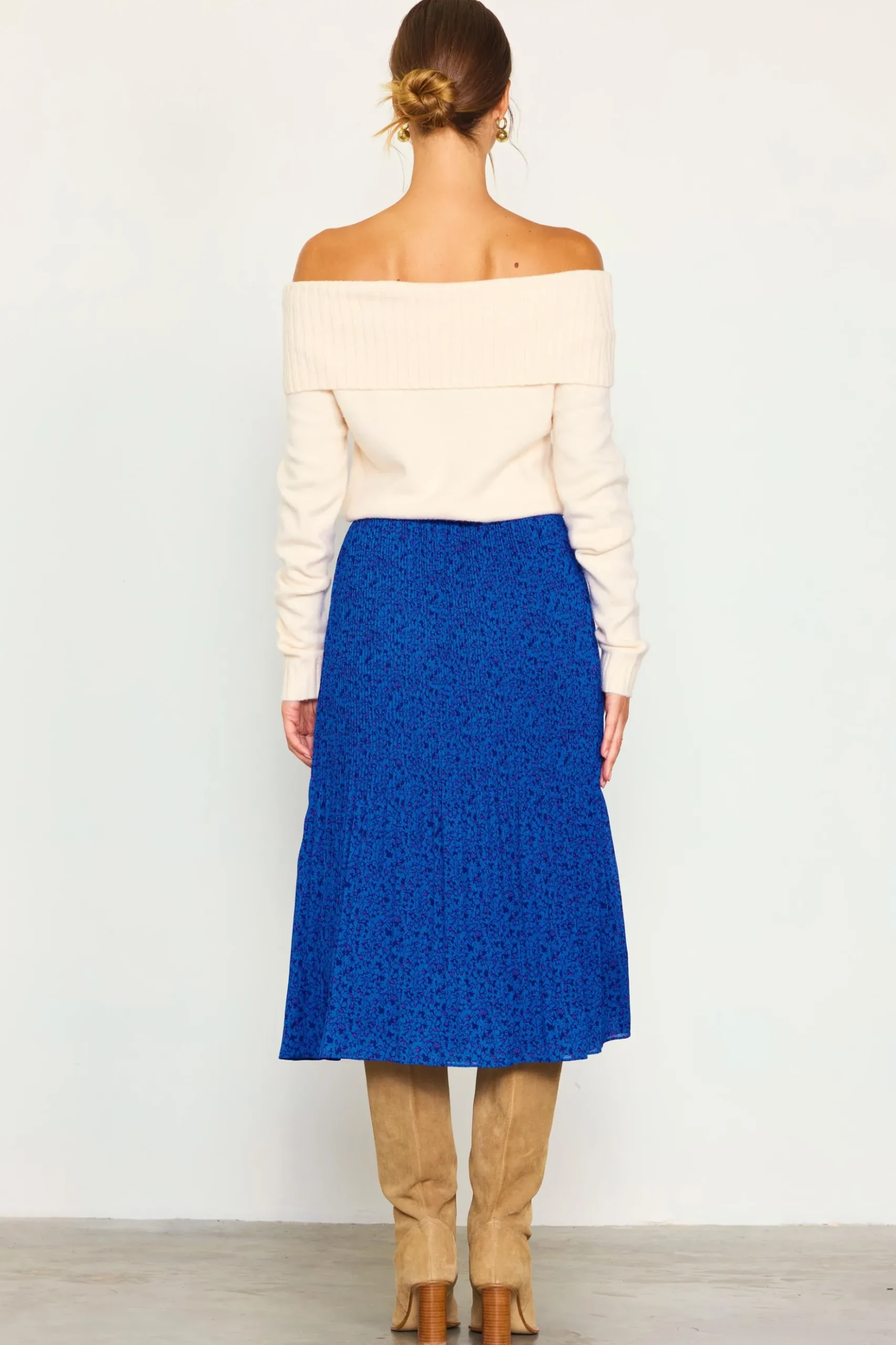Pleated Floral Midi Skirt*SKIES ARE BLUE Sale