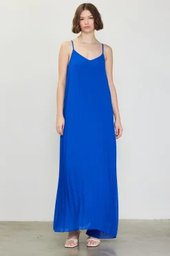 Pleated Maxi Dress*SKIES ARE BLUE Hot