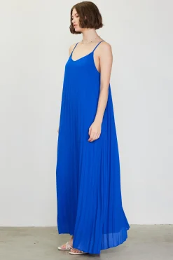 Pleated Maxi Dress*SKIES ARE BLUE Hot