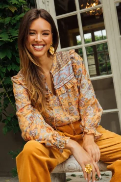 Retro Floral Motif Blouse*SKIES ARE BLUE