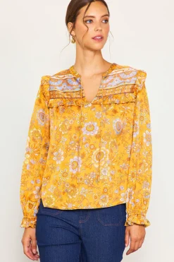 Retro Floral Motif Blouse*SKIES ARE BLUE