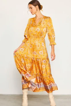Retro Floral Motif Maxi Dress*SKIES ARE BLUE Sale