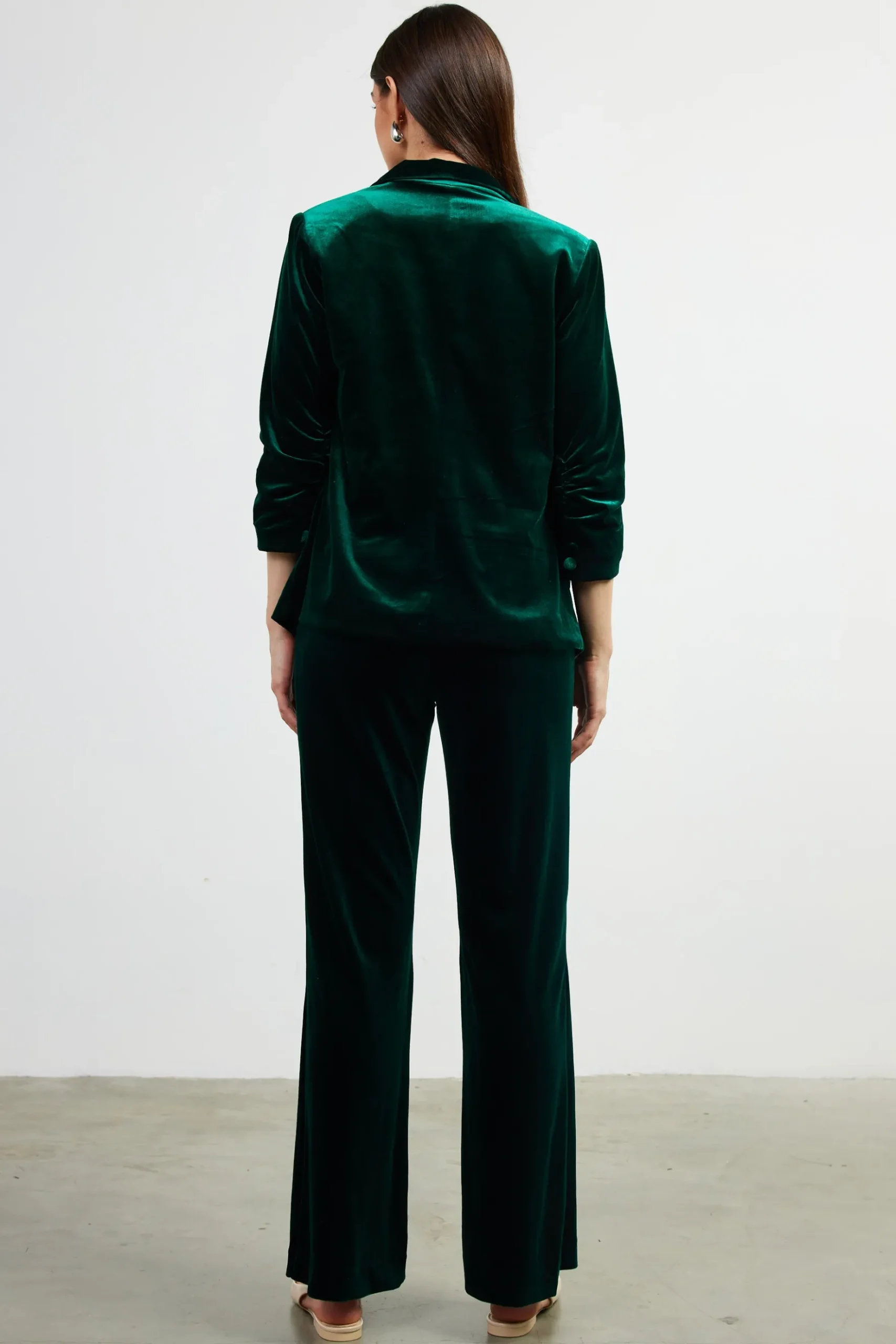 Ruched Velvet Blazer*SKIES ARE BLUE
