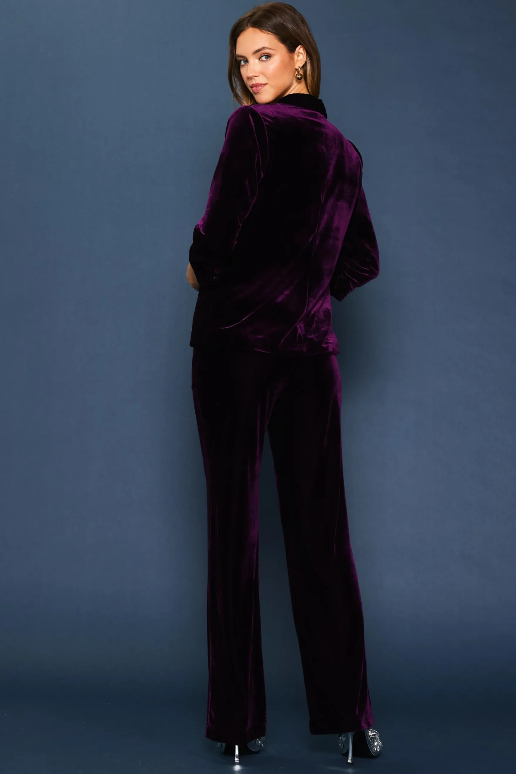 Ruched Velvet Blazer*SKIES ARE BLUE New