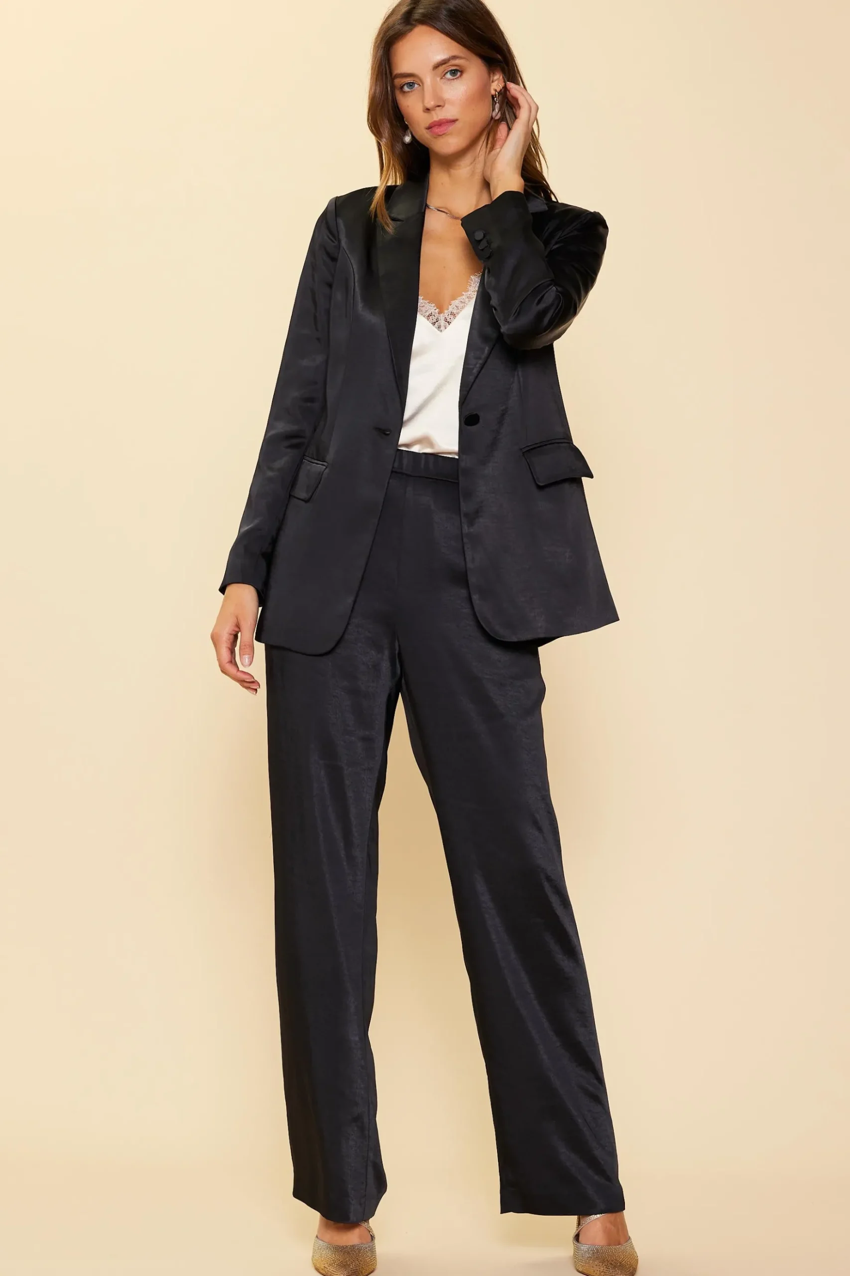 Satin Tailored Blazer*SKIES ARE BLUE