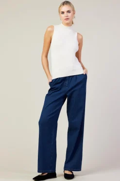 Sleeveless Mock Neck Knit Top*SKIES ARE BLUE Sale