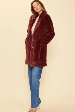 Teddy Faux Fur Coat*SKIES ARE BLUE Sale